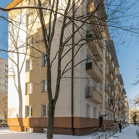 Apartment Bright And Quiet Studio With Balcony In The Center Of By Renters